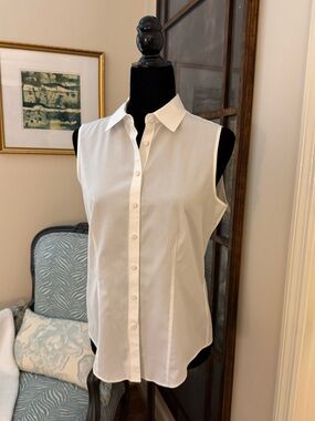 TALBOTS SLEEVELESS SHIRT WRINKLE RESISTANT